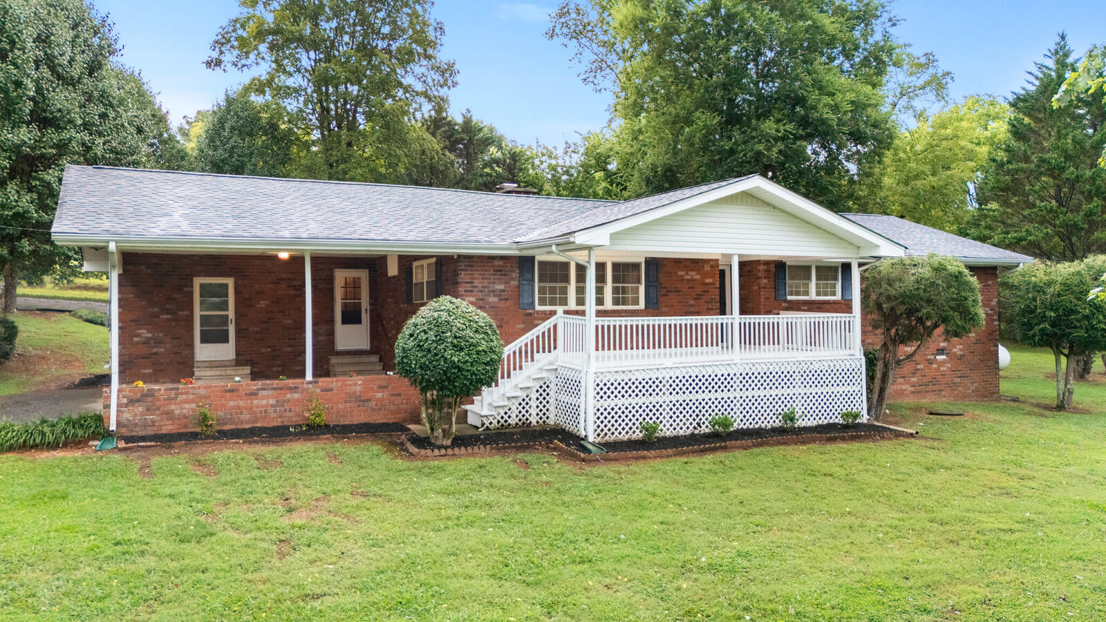 Property Photo:  188 Bates Street NE  TN 37310 