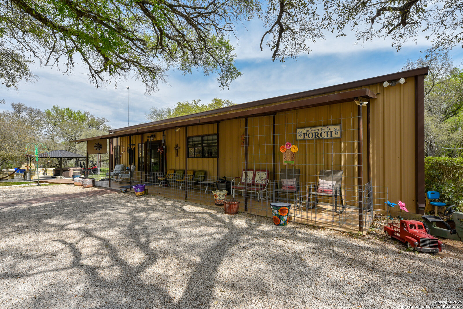 Property Photo:  2044 Cr 343  TX 78861 