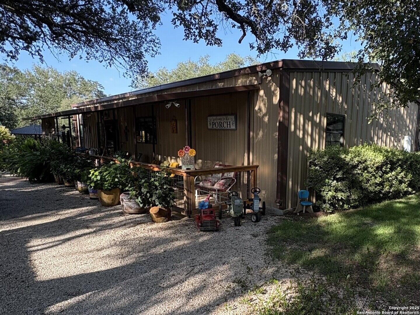 Property Photo:  2044 Cr 343  TX 78861