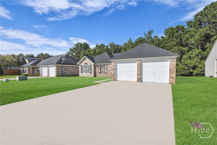 Property Photo:  5 Blue Gill Lane  GA 31322 