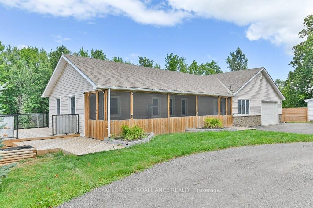 Property Photo:  90 Free Road  ON K0K 2C0 