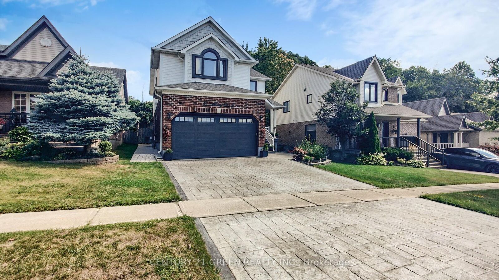 Photo de la propriété: 53 Abbey Road ON L9W 5E3