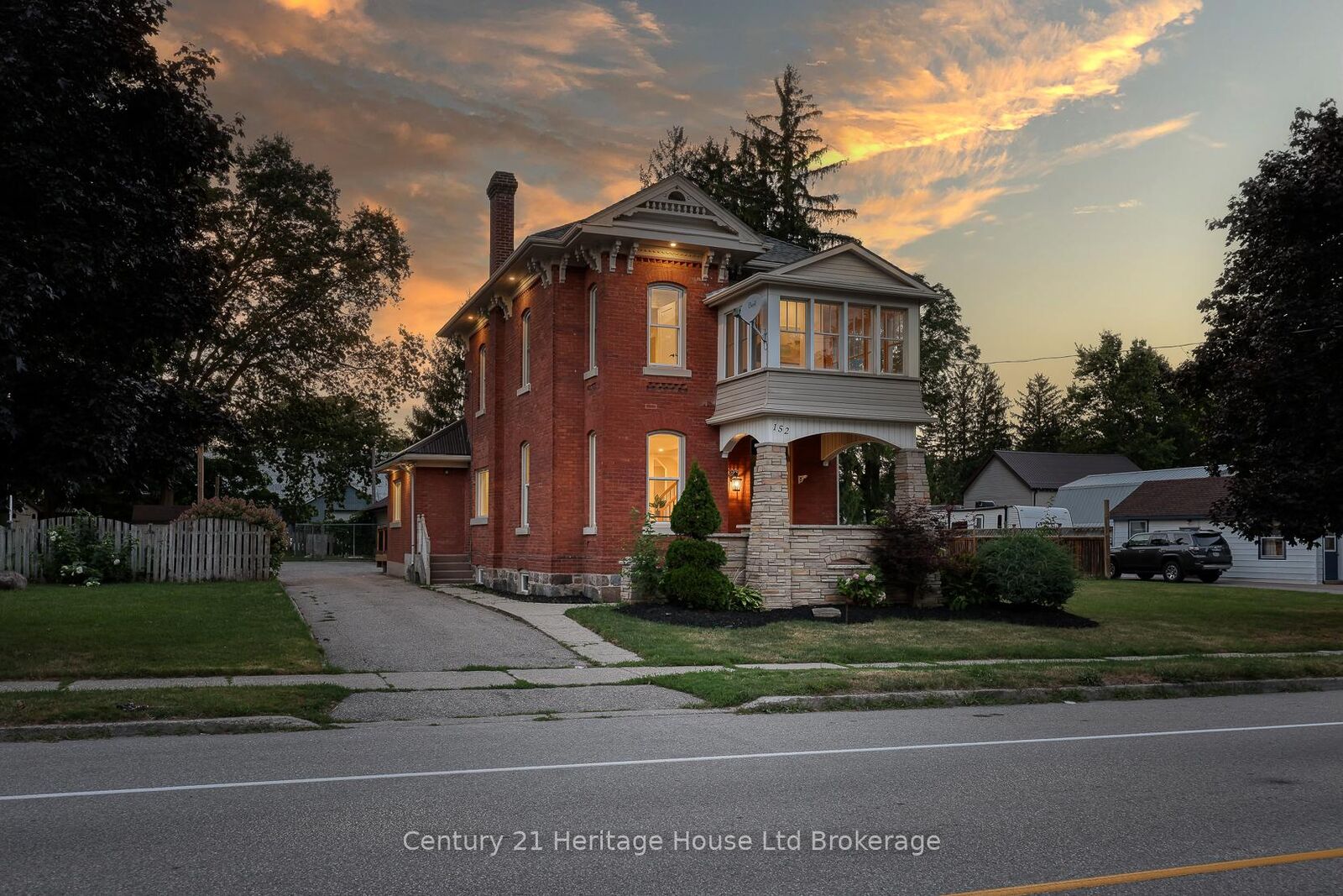 Property Photo: 152 Blandford Street ON N0J 1M0