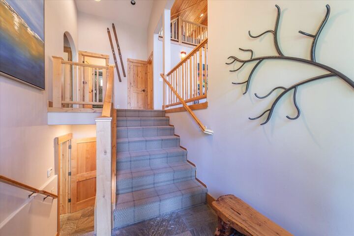 Property Photo:  10134 Michaels Way  CA 96161 