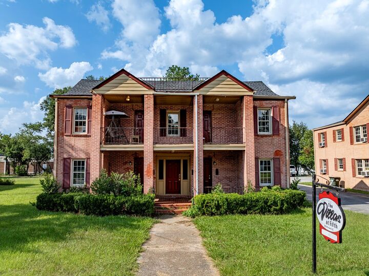Property Photo: 515 5th Avenue 4 GA 31768