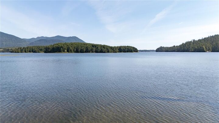 Property Photo:  260 Karn Ave  BC V0R 3A0 