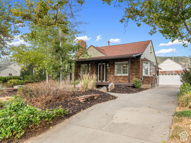 Property Photo: 2275 S 2000 E UT 84106