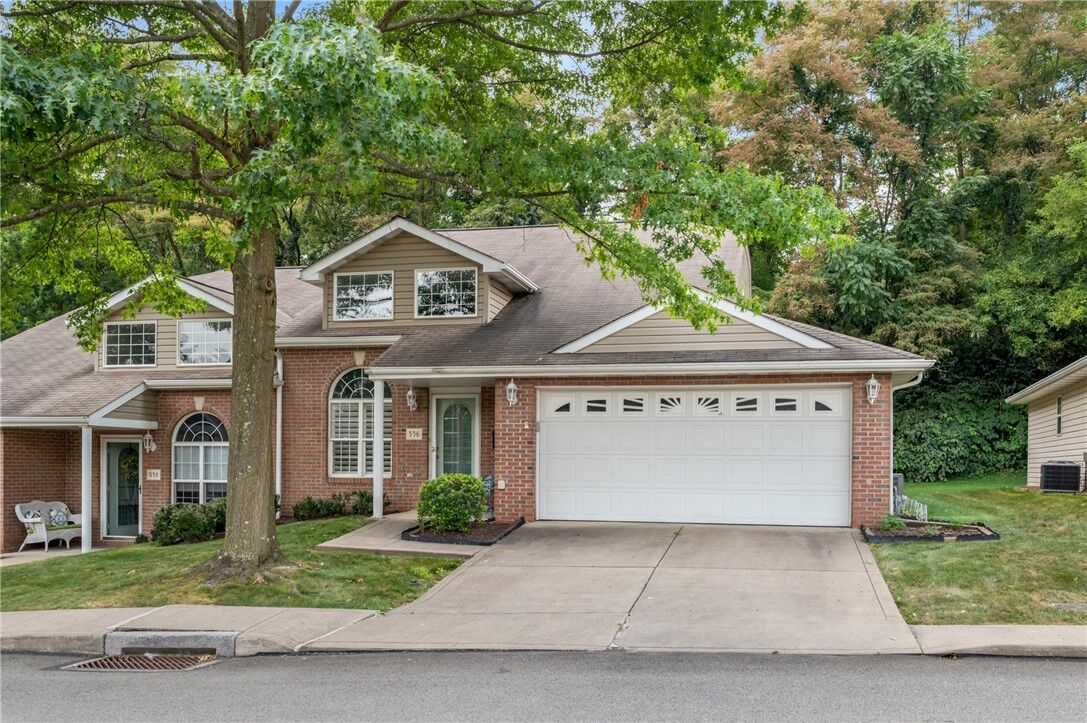Property Photo: 556 Newport Dr PA 15235