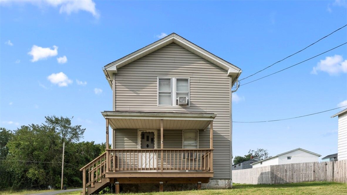 Property Photo: 16 S Main St PA 15361