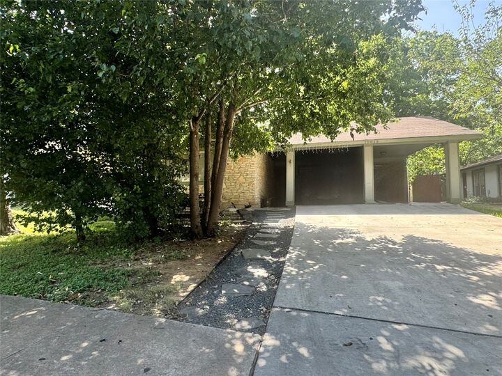 Property Photo: 10613 Golden Quail Drive A TX 78758
