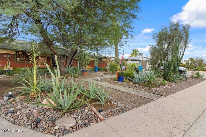 Property Photo:  2327 W Flower Street  AZ 85015 