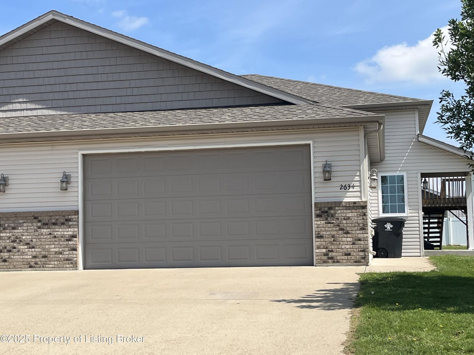 Property Photo: 2634 Dakota Boulevard ND 58601