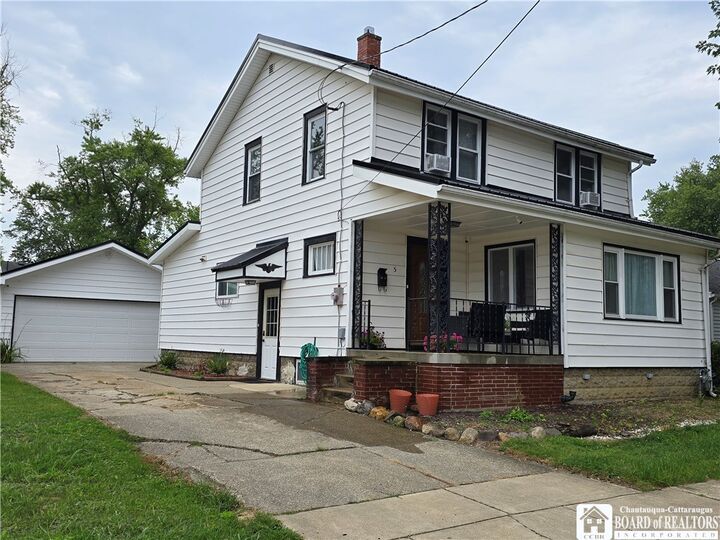 Property Photo: 5 New York Avenue NY 14048