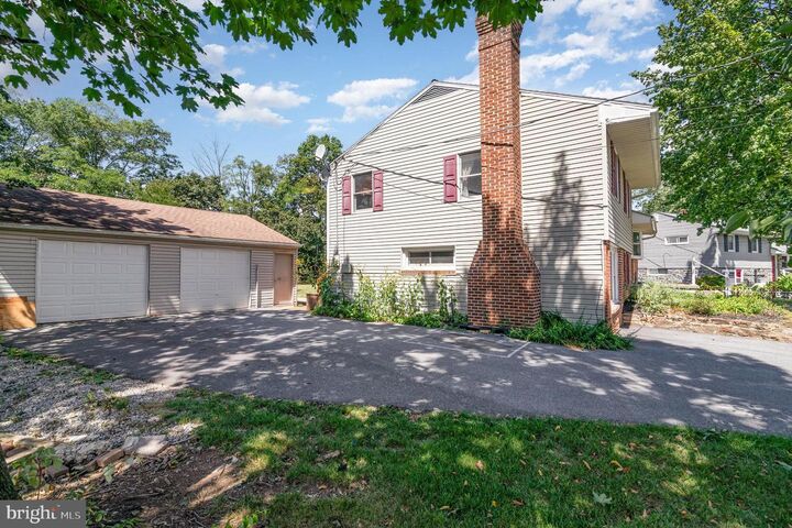 Property Photo: 10 Judy Lane PA 17112