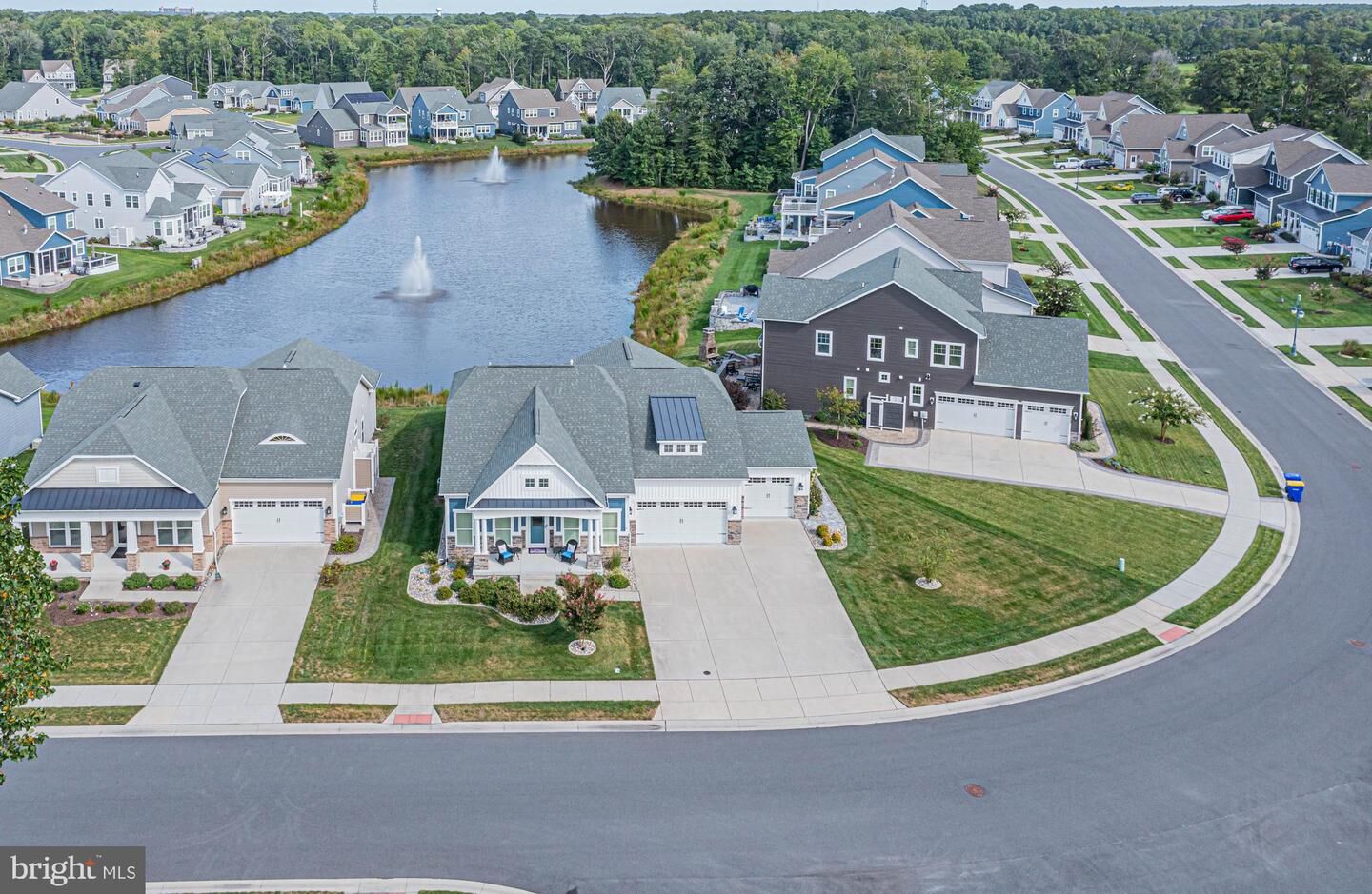 Property Photo:  33250 Paradisio Grns  DE 19970 