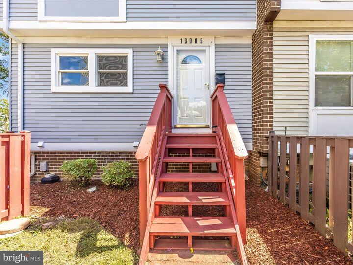 Property Photo:  13009 Trailside Way 5-5  MD 20874 
