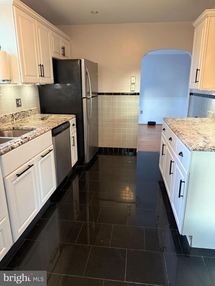 Property Photo:  1955 Temple Avenue  PA 17603 