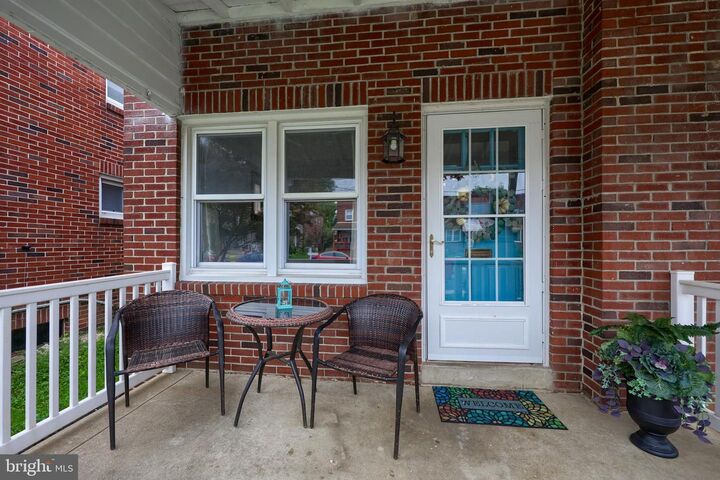 Property Photo:  252 Locust Street  PA 17557 