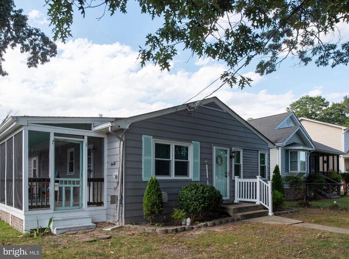 Property Photo: 119 1st Street VA 22443