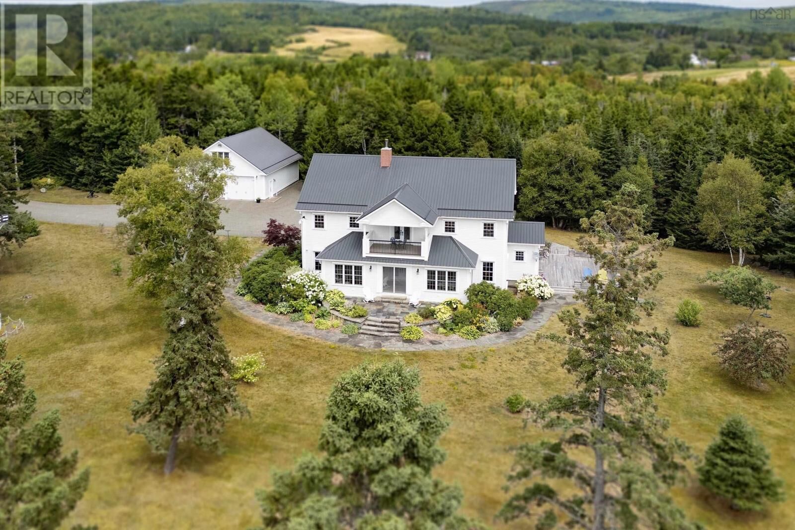 Photo de la propriété:  101 Phillip Fulmore Road  NS B0M 1N0 
