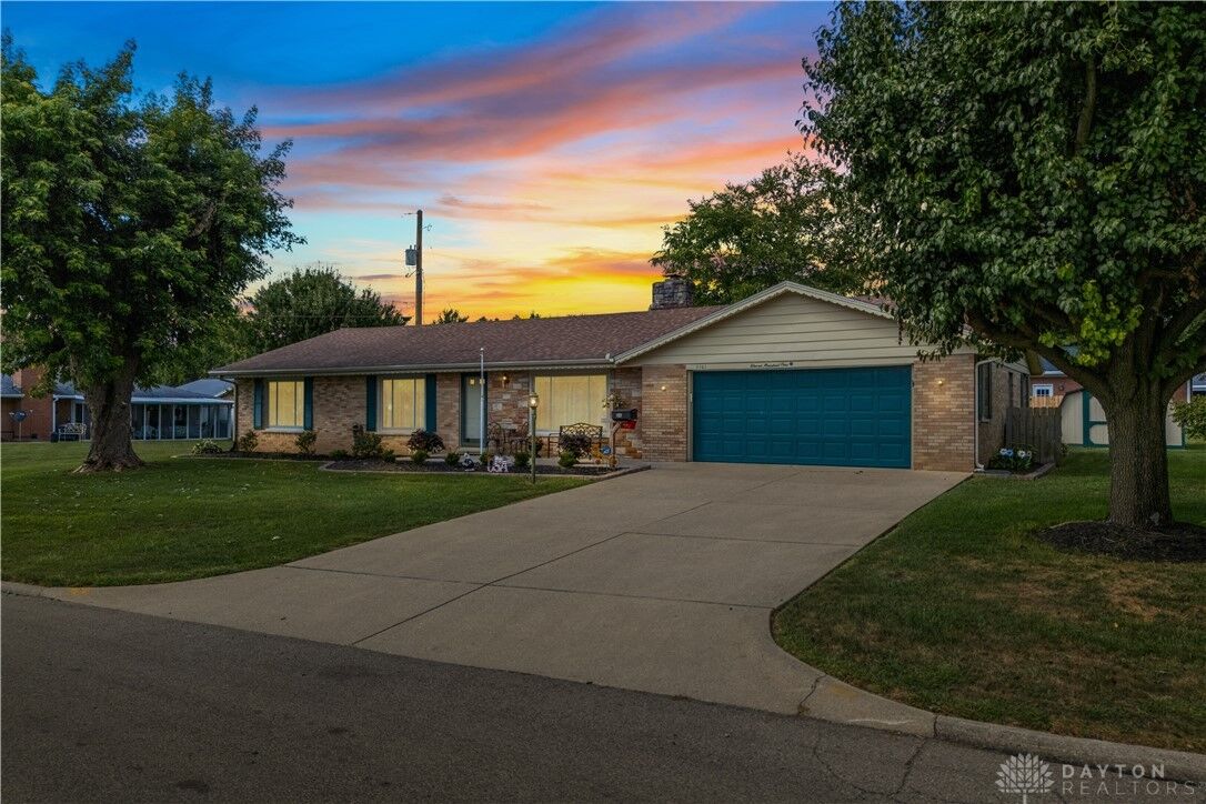 Property Photo: 1101 Jefferson Drive OH 45177