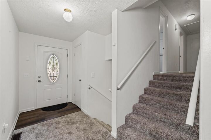 Property Photo: 880 Winfield Court SW GA 30060
