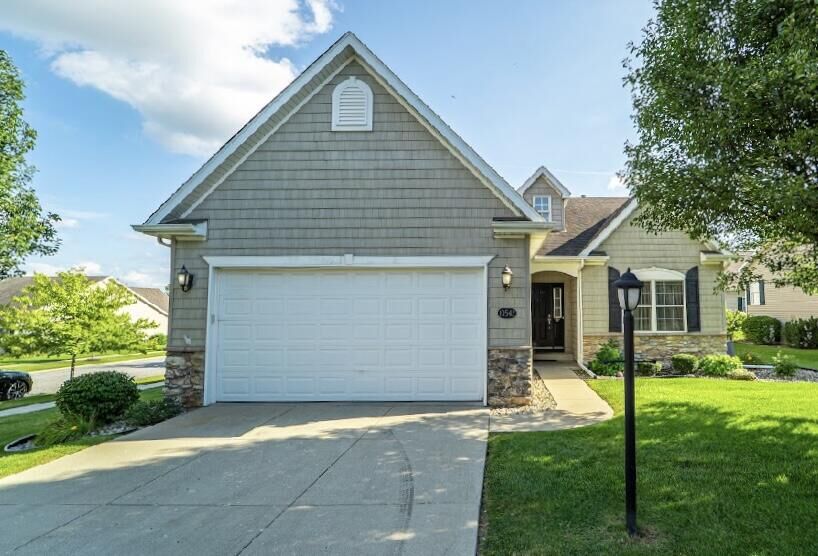 Property Photo: 10542 Woodmar Lane IN 46373