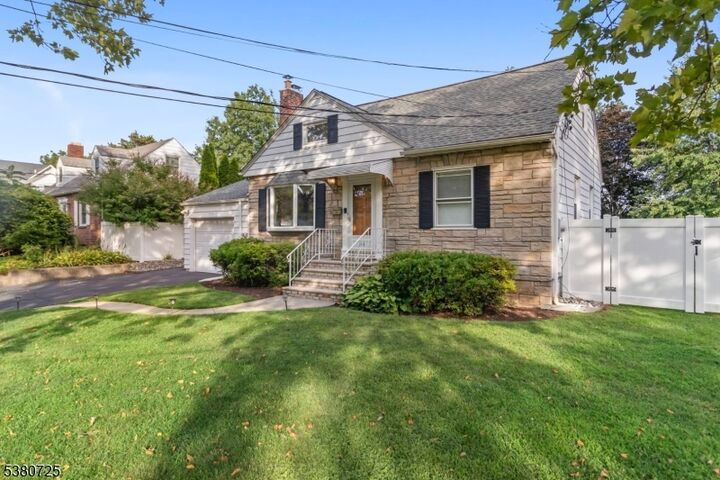 Property Photo: 359 Mountain Ave NJ 07081