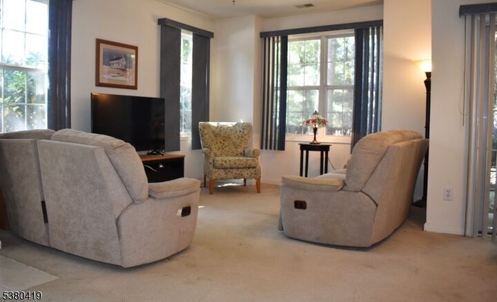 Property Photo: 271 Winthrop Dr 271 NJ 07405