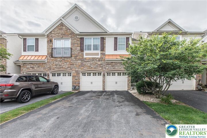 3564 Lenape Lane  Upper Milford Twp PA 18049 photo