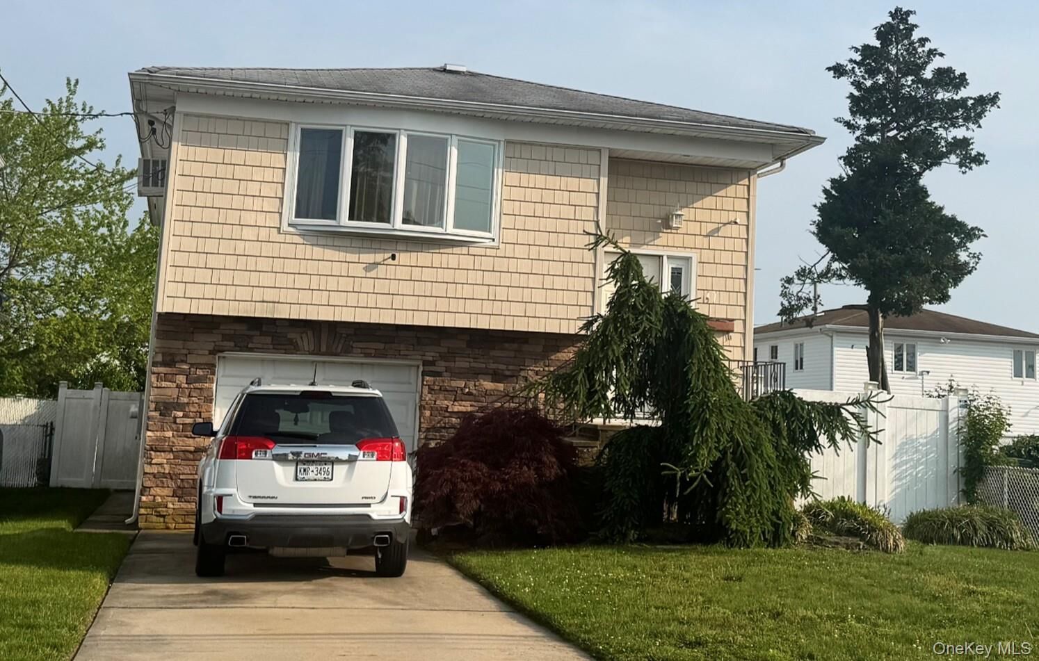 Property Photo: 47 W Granada Avenue NY 11757