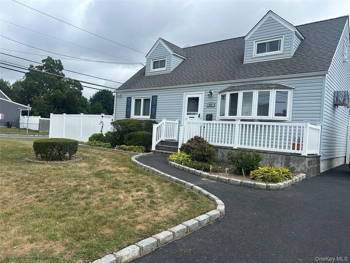 Property Photo: 957 N Fulton Avenue NY 11757