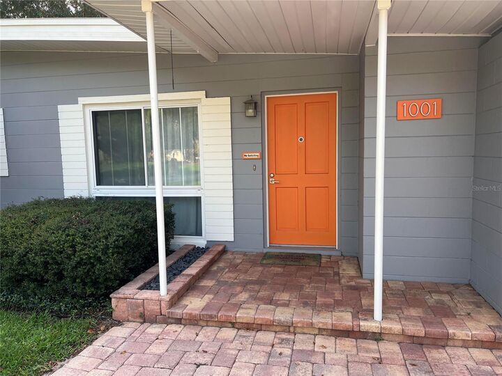 Property Photo: 1001 Early Avenue FL 32789