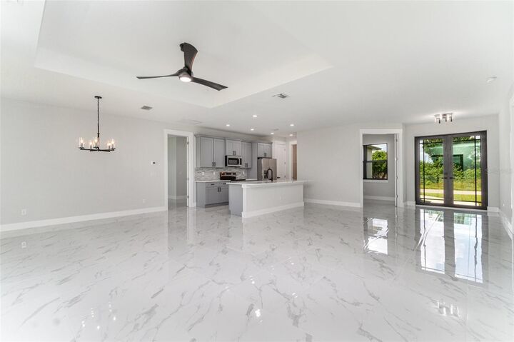 Property Photo: 4106 17th Street SW FL 33976