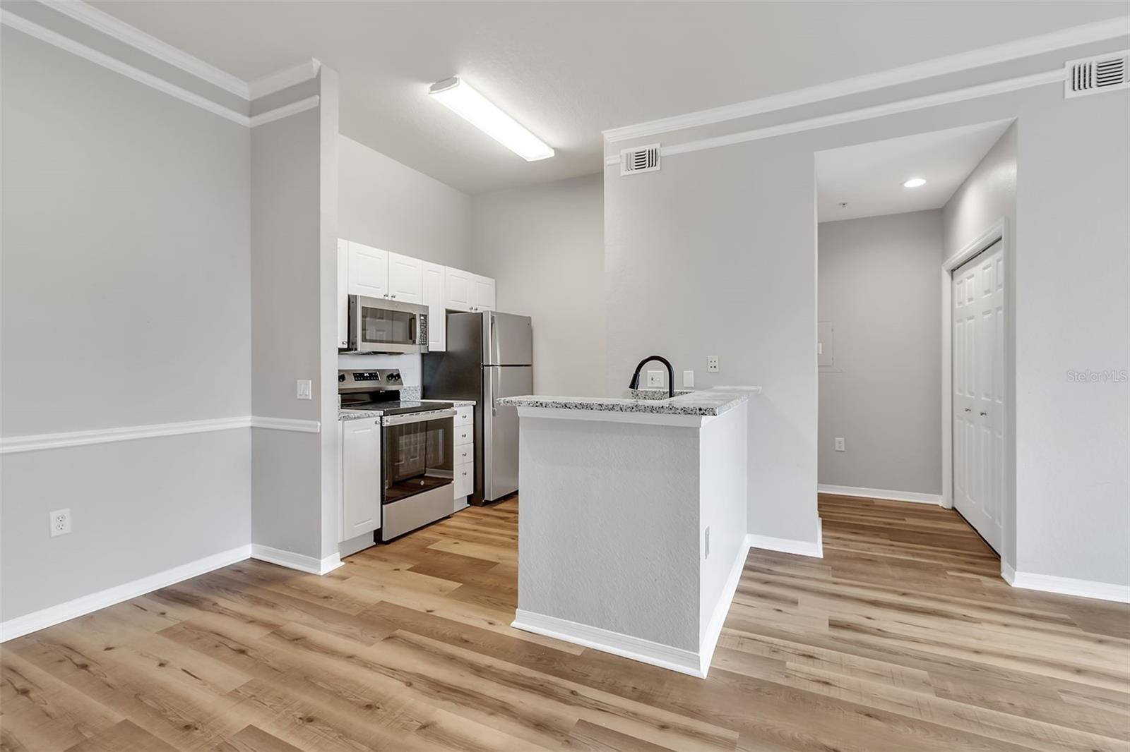 Property Photo: 5146 Northridge Road 310 FL 34238