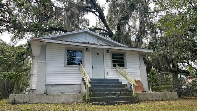 Property Photo: 616 W Crawford St FL 33805