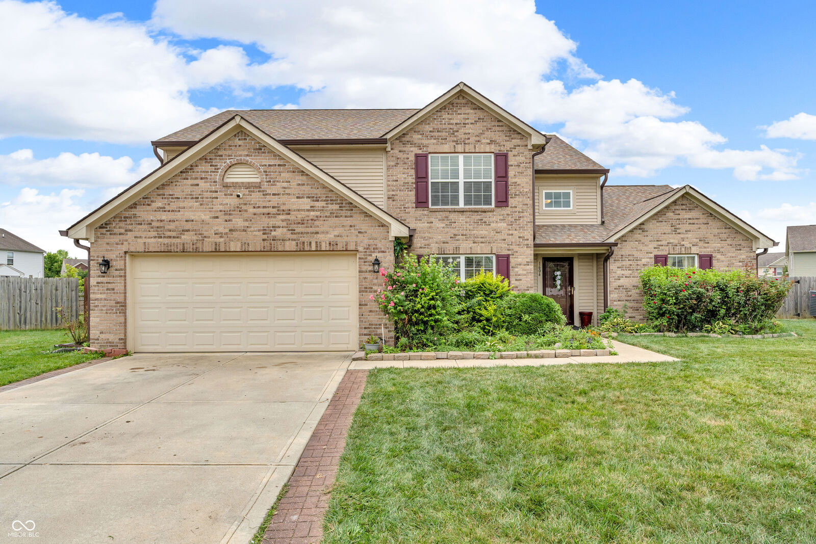 Property Photo: 1604 Gleneagle Drive IN 46239