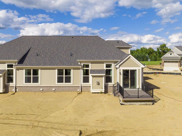 Property Photo:  3894 Chatham Place Place 98  MI 48114 