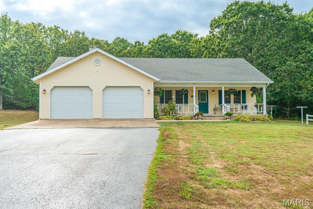 Property Photo:  23821 Pine Tree Drive  MO 65536