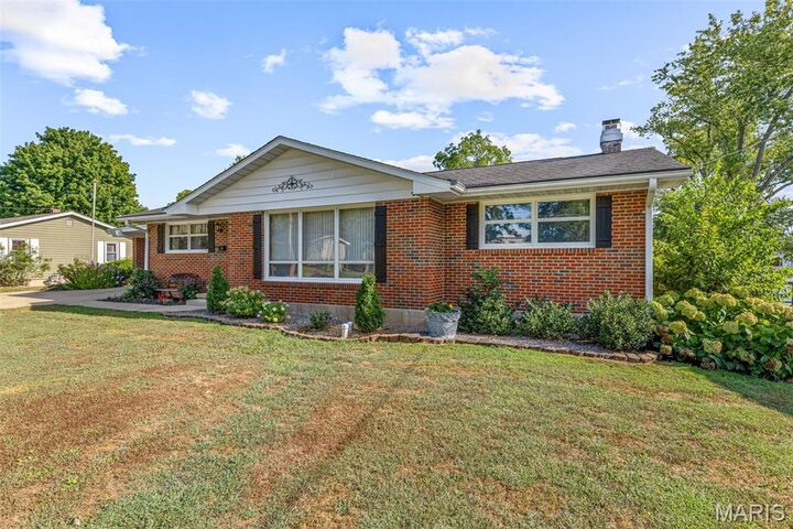 Property Photo: 134 Pine Street MO 63640