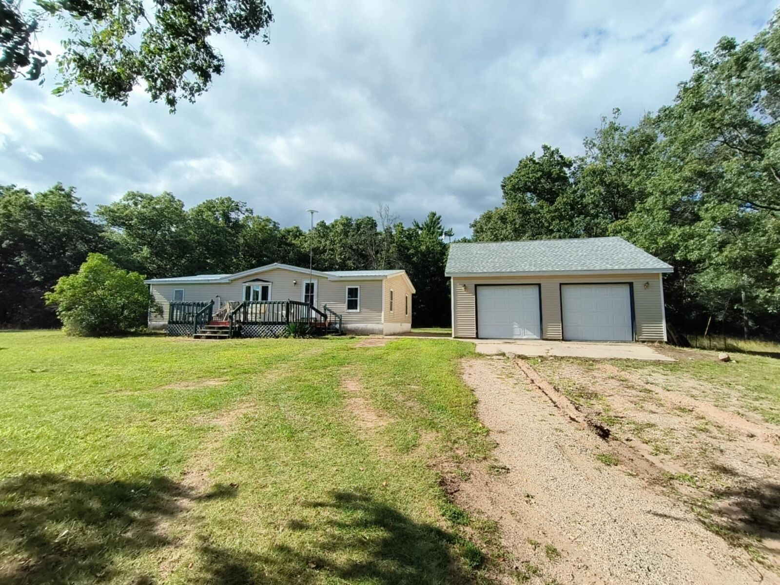 Property Photo: 6073 E 28th Street MI 49349
