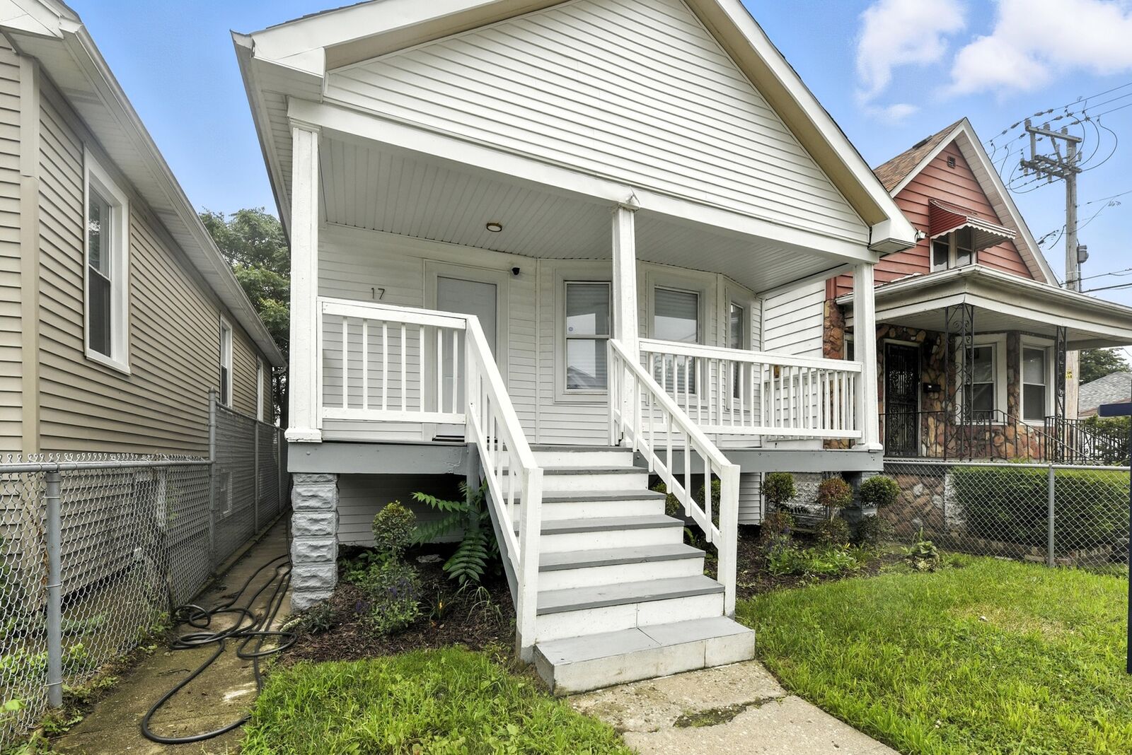 Property Photo: 17 E 100th Place IL 60628
