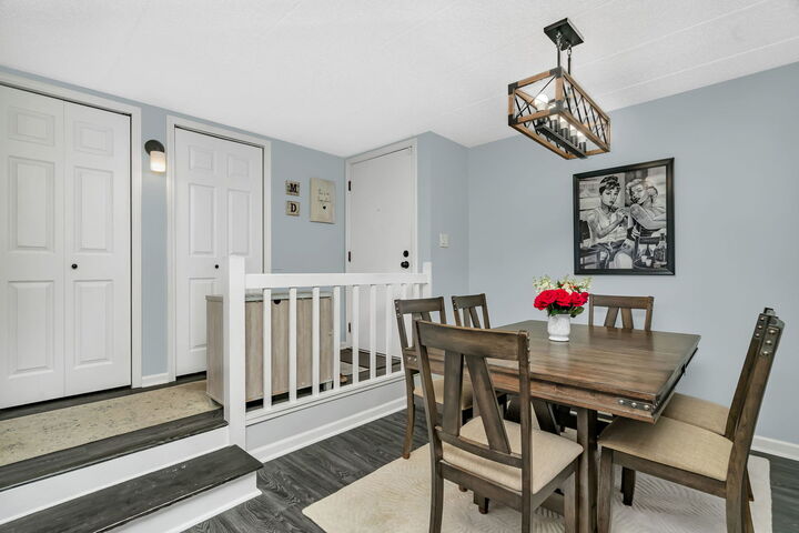 Property Photo: 2212 Wharf Drive 2102 IL 60517
