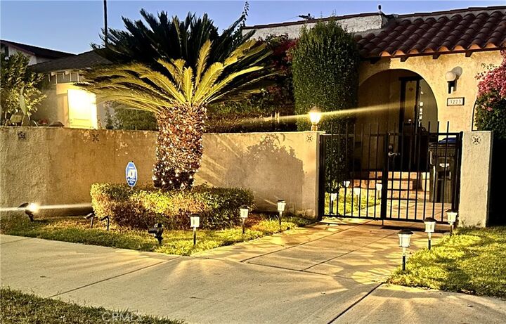 3223 Perlita Avenue  Los Angeles CA 90039 photo