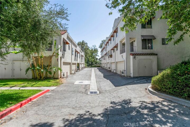 Property Photo: 12411 Osborne Street 114 CA 91331