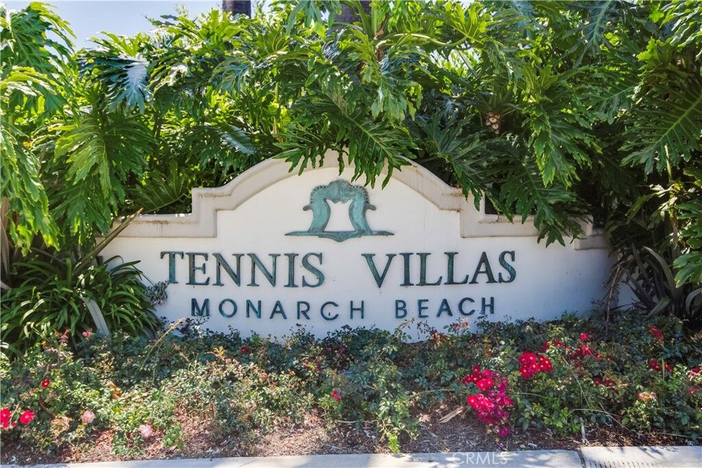 Property Photo: 106 Tennis Villas Drive CA 92629