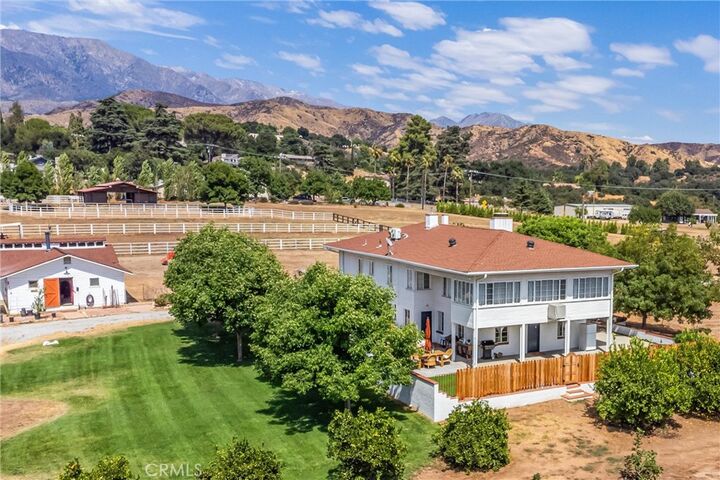 9643 Avienda San Timoteo  Beaumont CA 92223 photo