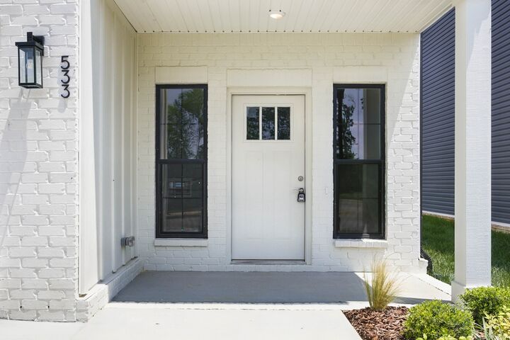Property Photo:  16 Charleston Cove  TN 37043 
