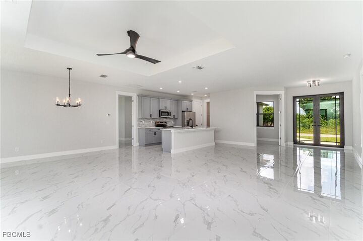 Property Photo:  4106 17th Street SW  FL 33976 