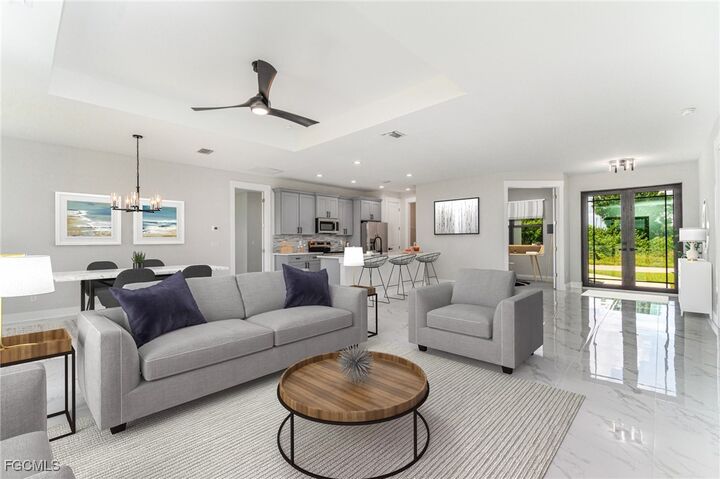 Property Photo:  4106 17th Street SW  FL 33976 